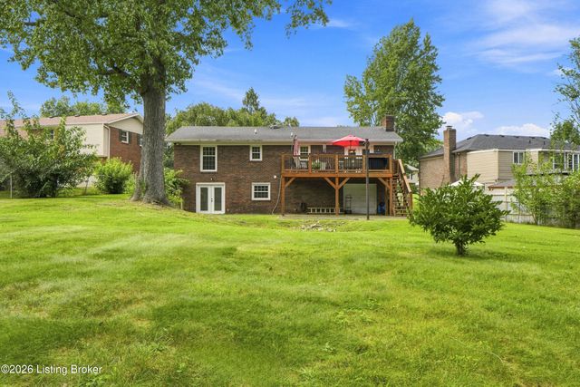 7304 Oswego Cir, Louisville, KY 40214