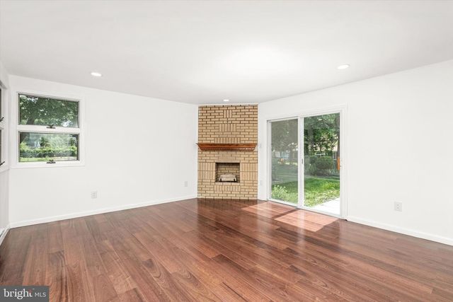 583 EDINBURG RD, Hamilton Township, NJ 08619