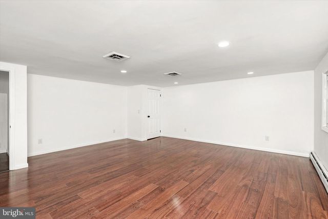 583 EDINBURG RD, Hamilton Township, NJ 08619