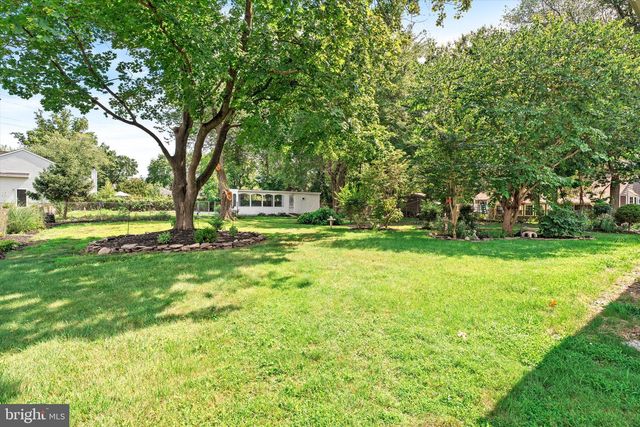 583 EDINBURG RD, Hamilton Township, NJ 08619