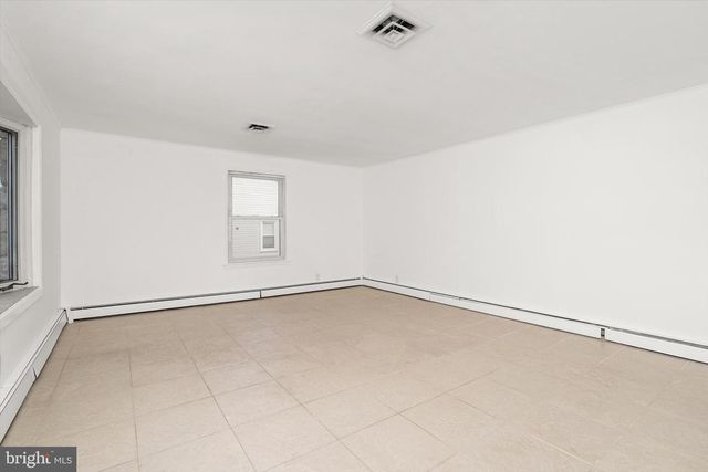 583 EDINBURG RD, Hamilton Township, NJ 08619