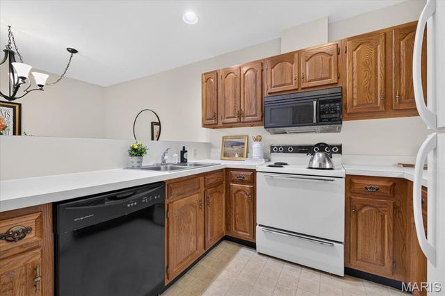 336 N Harrison Avenue, St Louis, MO 63122