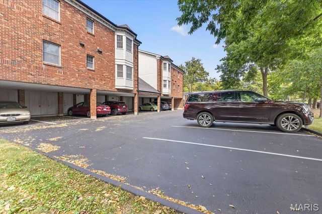 336 N Harrison Avenue, St Louis, MO 63122