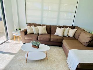 601 Seaview CT C-208, Marco Island, FL 34145