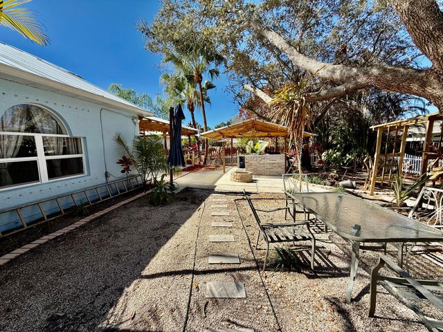 125 SW Donna Terrace, Port St. Lucie, Port St Lucie, FL 34984