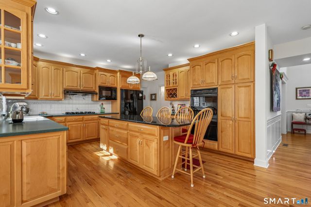 91 Idlewood Road, Wolcott, CT 06716