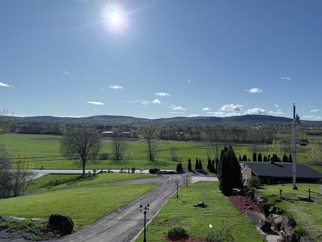 2139 Bronson Road, St. Albans Town, VT 05478
