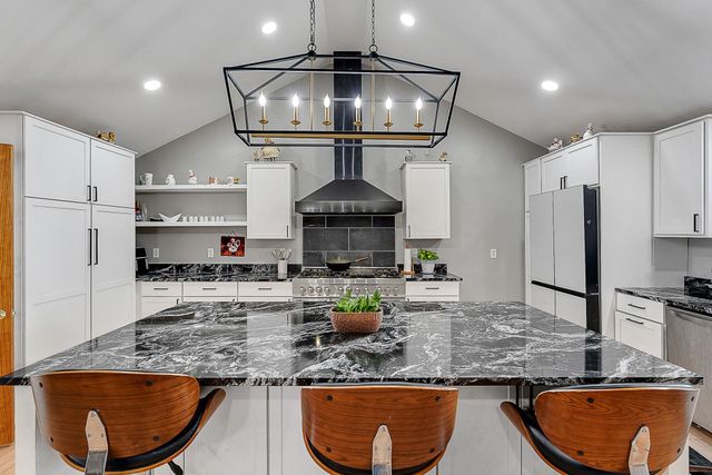 2139 Bronson Road, St. Albans Town, VT 05478