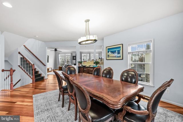 42462 GREAT HERON SQ, Brambleton, VA 20148