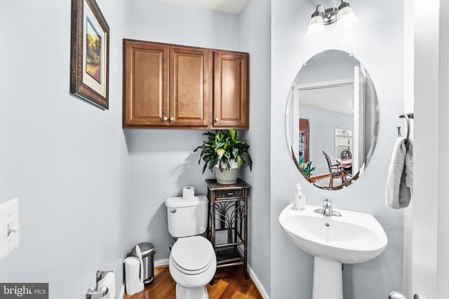 42462 GREAT HERON SQ, Brambleton, VA 20148