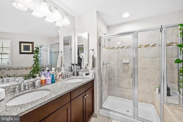 42462 GREAT HERON SQ, Brambleton, VA 20148