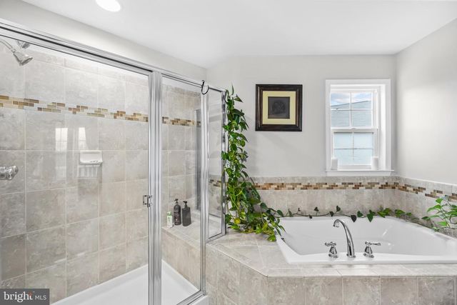 42462 GREAT HERON SQ, Brambleton, VA 20148