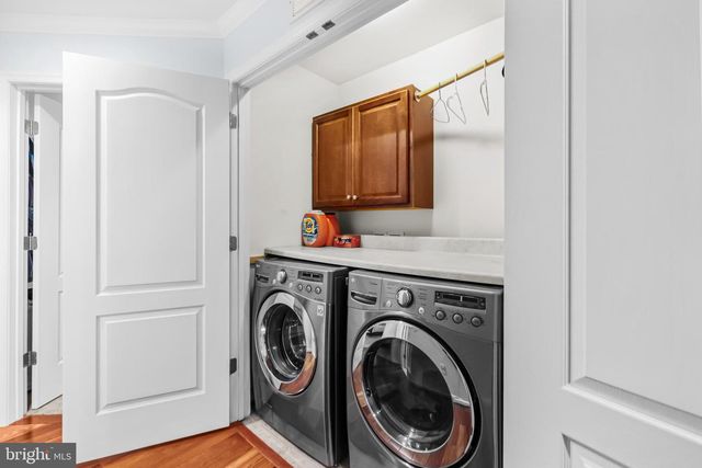 42462 GREAT HERON SQ, Brambleton, VA 20148