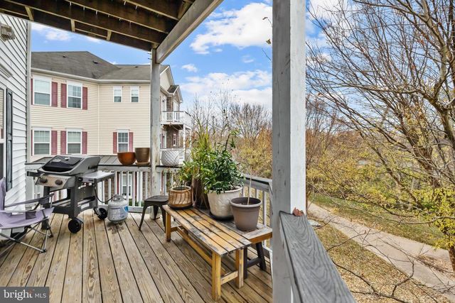 42462 GREAT HERON SQ, Brambleton, VA 20148