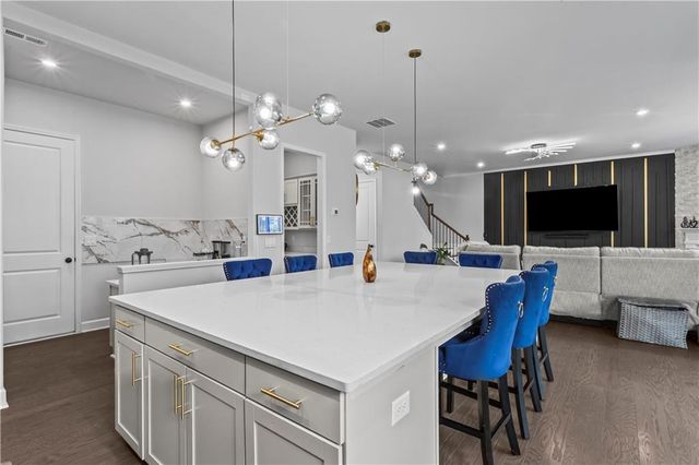 1391 Crestwind Road NW, Kennesaw, GA 30152