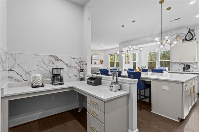 1391 Crestwind Road NW, Kennesaw, GA 30152