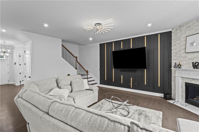 1391 Crestwind Road NW, Kennesaw, GA 30152