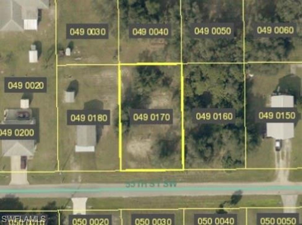 2612 55th ST SW, Lehigh Acres, FL 33976