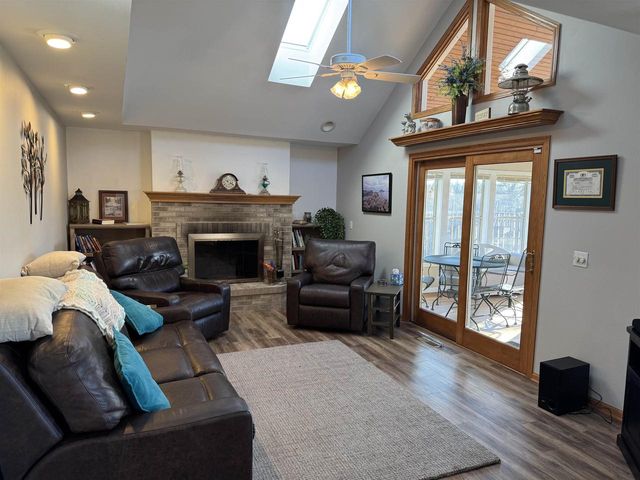 3730 Park View Drive, Janesville, WI 53546