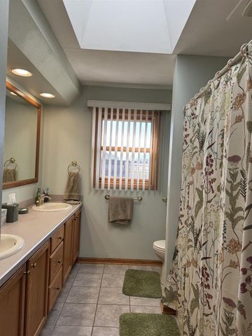 3730 Park View Drive, Janesville, WI 53546