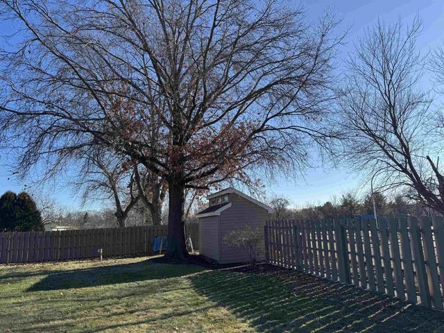 3730 Park View Drive, Janesville, WI 53546