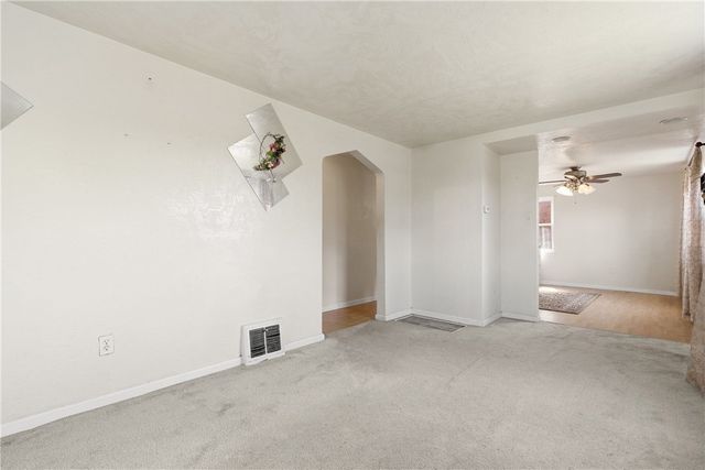 1733 Harcor Dr, Brookline, PA 15226