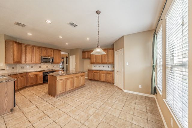 3504 Oliver Drive, Fort Worth, TX 76244