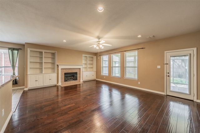 3504 Oliver Drive, Fort Worth, TX 76244