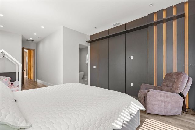 1521 CHESTNUT AVENUE, Winter Park, FL 32789