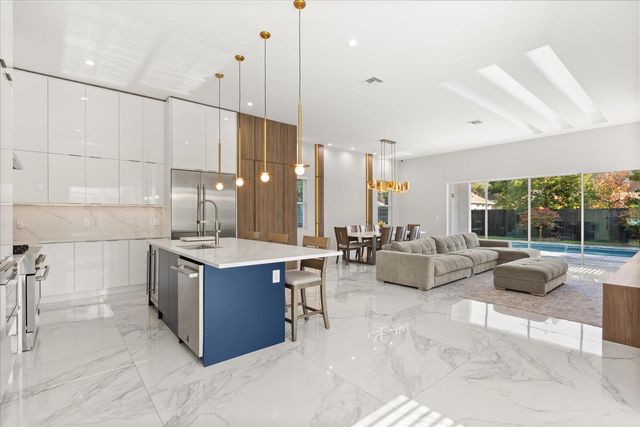 1521 CHESTNUT AVENUE, Winter Park, FL 32789