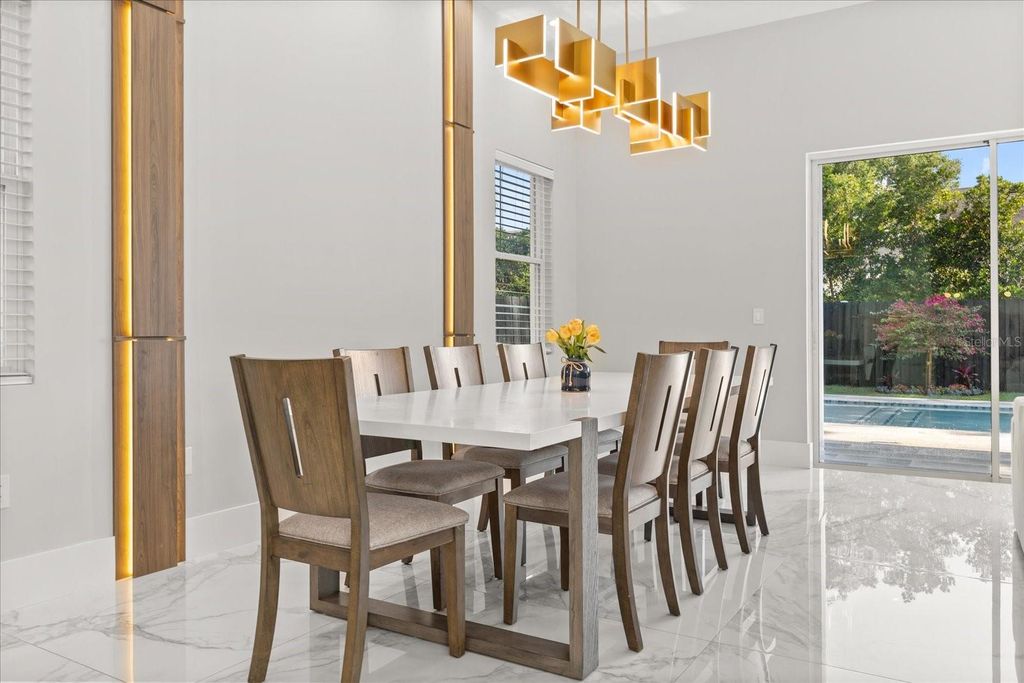 Image 11 of property listing at 1521 CHESTNUT AVENUE, Winter Park, FL 32789