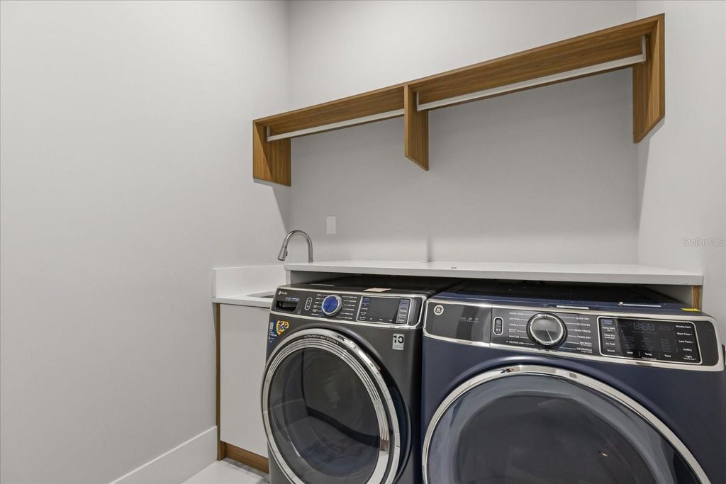 Image 45 of property listing at 1521 CHESTNUT AVENUE, Winter Park, FL 32789