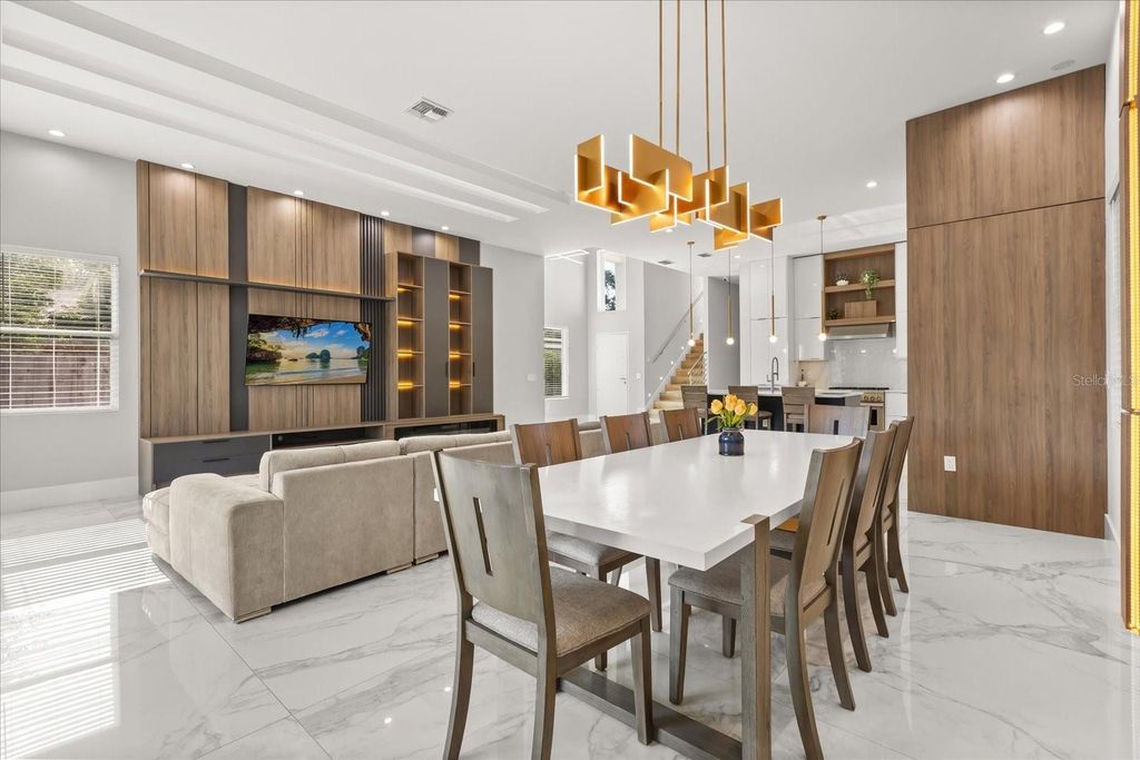 Image 7 of property listing at 1521 CHESTNUT AVENUE, Winter Park, FL 32789