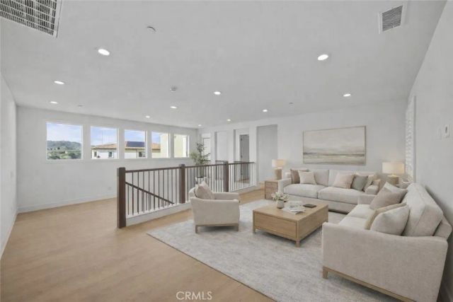 20638 W Deer Grass Ct Court, Porter Ranch, CA 91326