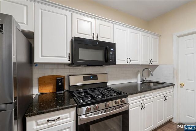 76 Mount Prospect Avenue, Newark, NJ 07104