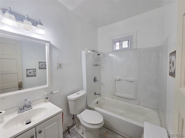154 Wakefield Avenue, Buffalo, NY 14214