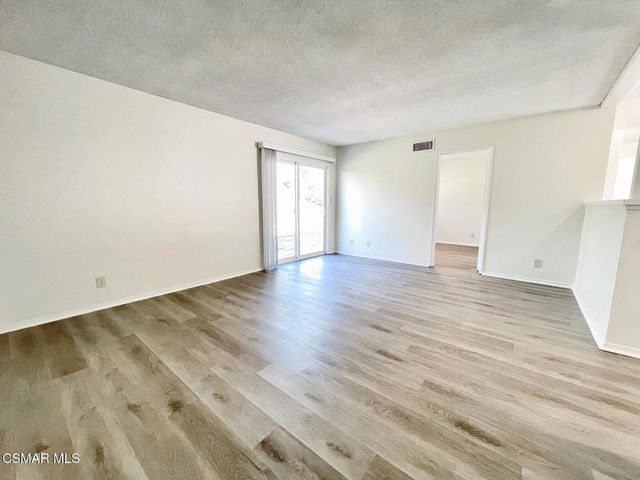 1305 Agnew Street, Simi Valley, CA 93065