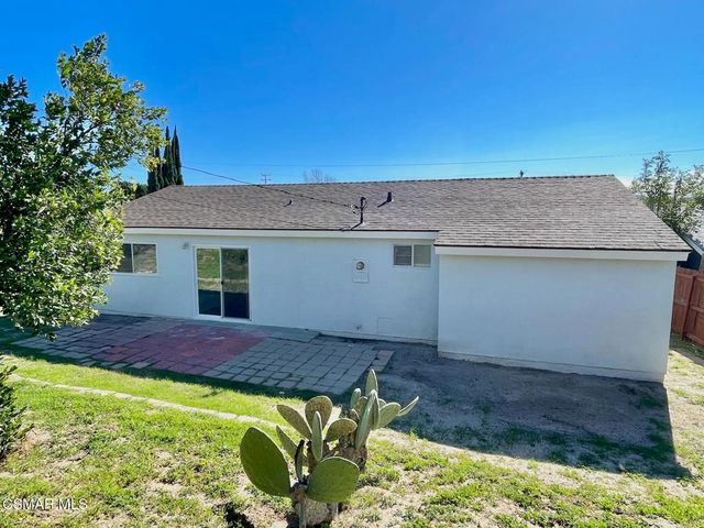 1305 Agnew Street, Simi Valley, CA 93065