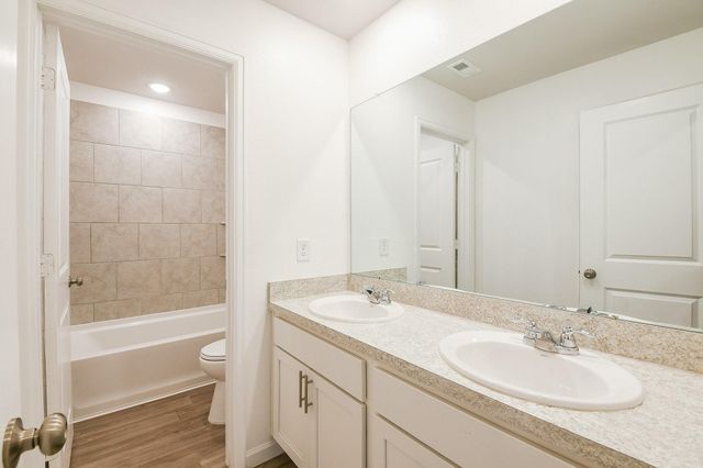 16612 Aroura St, Porter Heights, TX 77365