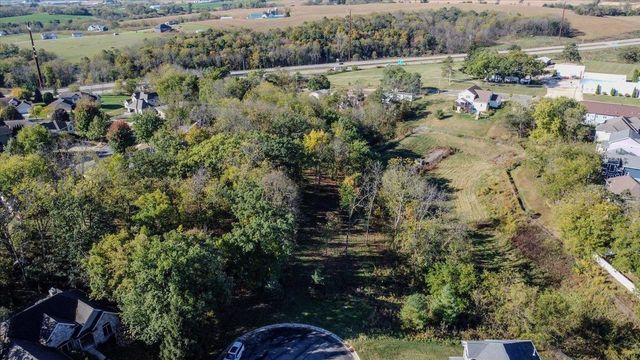 121 Autumnwood Circle, Mount Horeb, WI 53572
