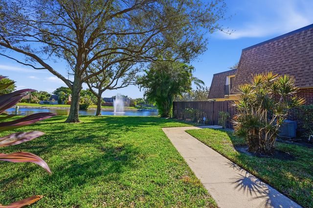 2913 SW 22nd Circle 36a, Delray Beach, FL 33445