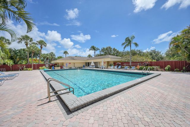 2913 SW 22nd Circle 36a, Delray Beach, FL 33445