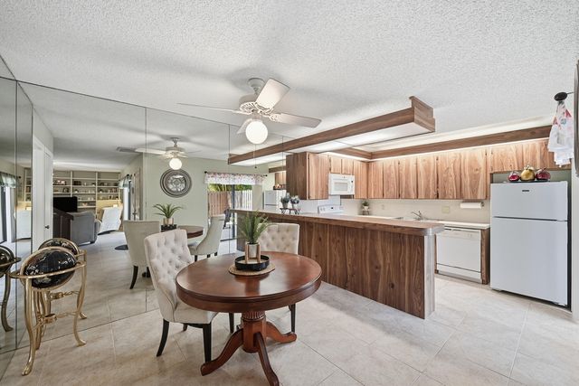 2913 SW 22nd Circle 36a, Delray Beach, FL 33445