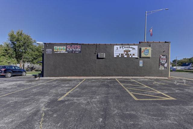 2826 Chicago Road, South Chicago Heights, IL 60411