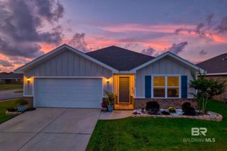 8120 Irwin Loop, Daphne, AL 36526