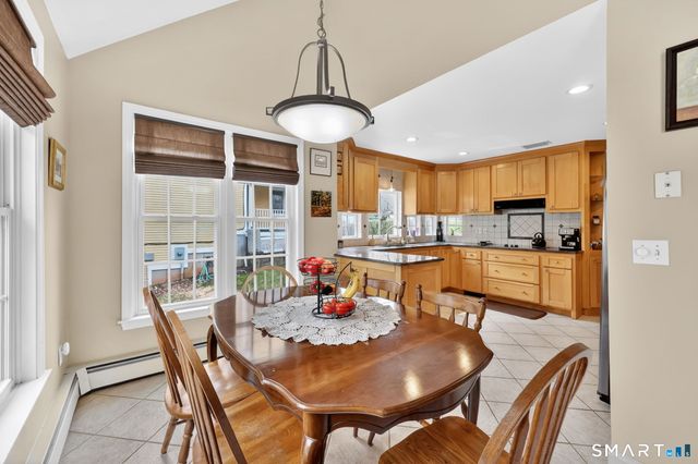 4 Harrison Drive, Cromwell, CT 06416