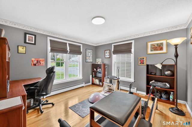 4 Harrison Drive, Cromwell, CT 06416