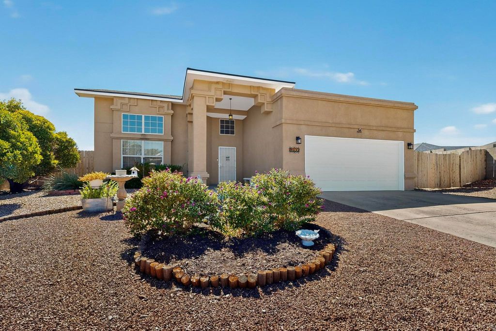 4800 JUNEAU HILLS Drive NE, Rio Rancho, NM 87144