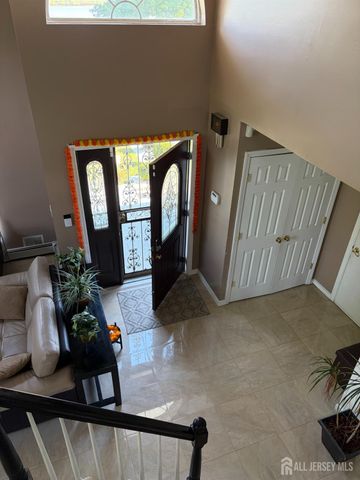 29 Major Drive, Sayreville, NJ 08872