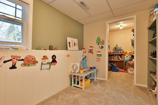 912 Park Lane, Pella, IA 50219